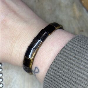 Tigers eye dainty square panel beaded stretch bracelet